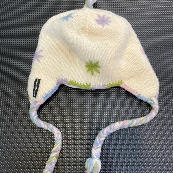 Everest Designs 100% Wool Beanie Hat - Picture 2 of 9